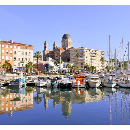 Entre Mer Et Centre-Ville: Charmant Et Lumineux T1 Saint-Raphaël Dış mekan fotoğraf